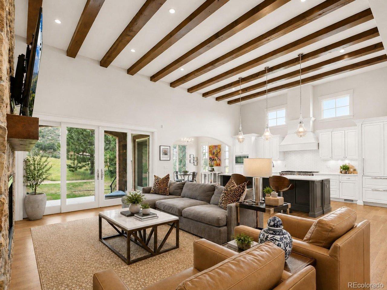 Image 4: Great Room Image 4: Great Room
