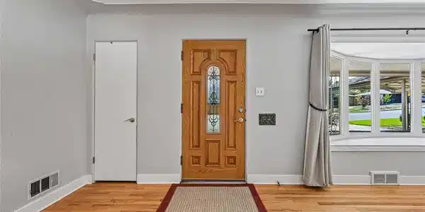 Image 4: Bold character starts with the front door.
