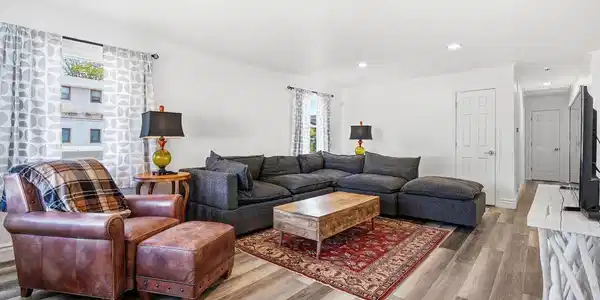 Image 4: Bright and inviting living room with a bay window Image 4: Bright and inviting living room with a bay window