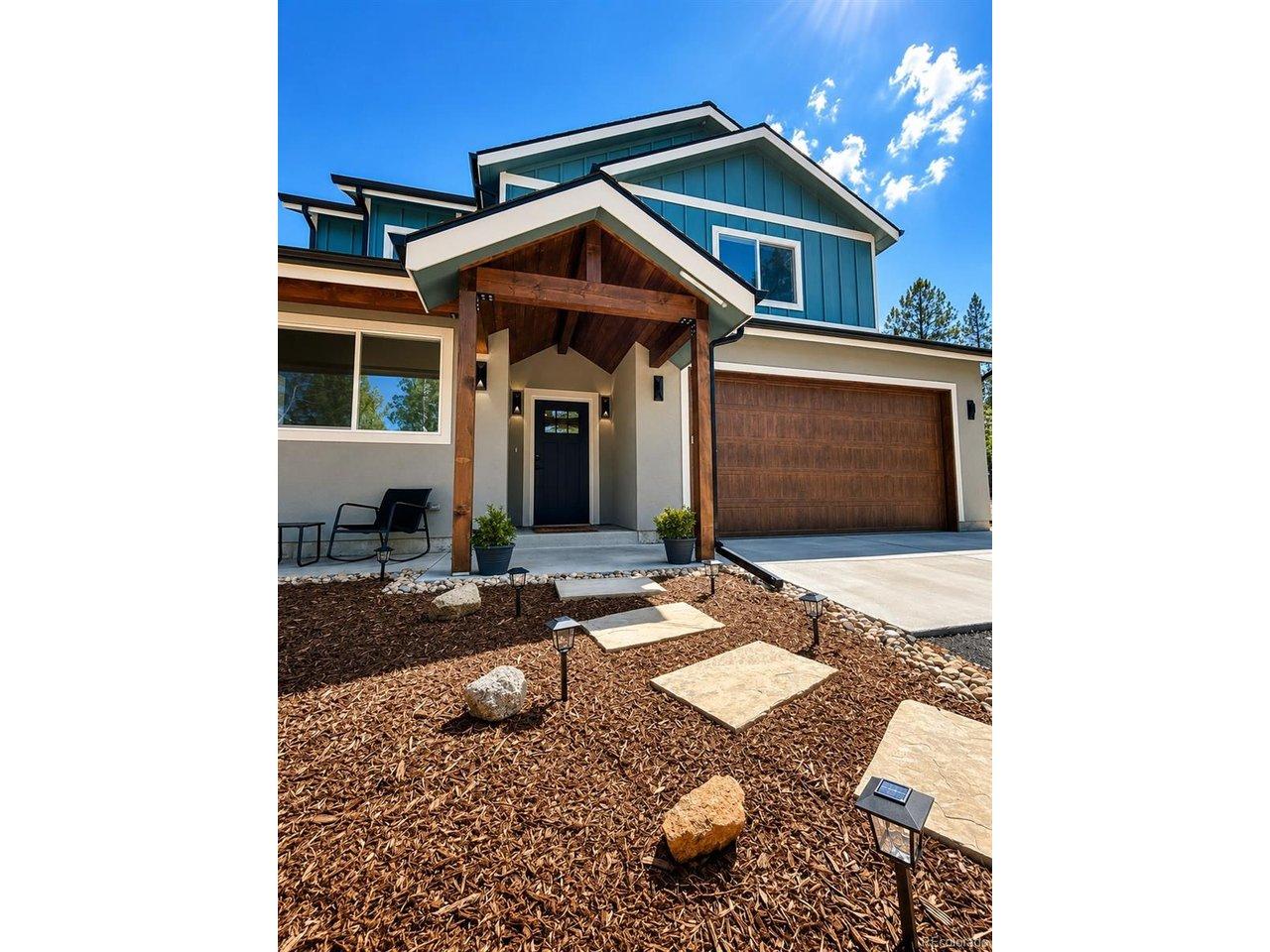 Image 2: Front entrance. Ready to enjoy Image 2: Front entrance. Ready to enjoy