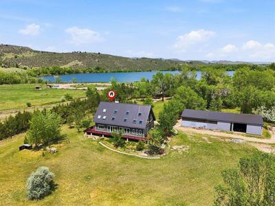 4099 Michaud Ln