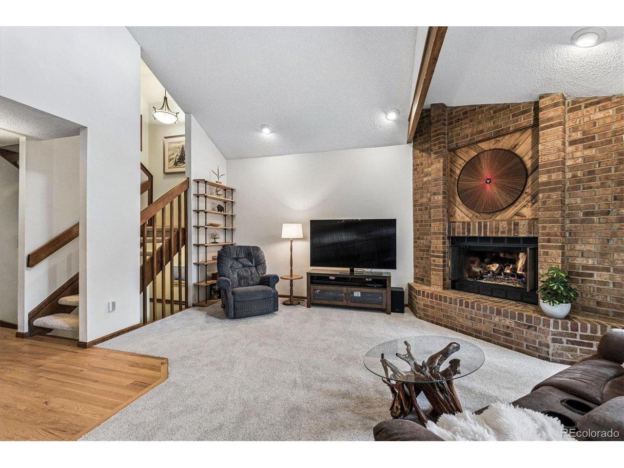 Image 4: Move In Ready!