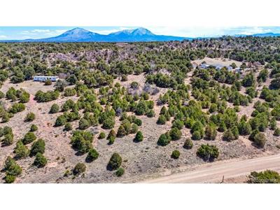 79 Navajo Ranch Resorts