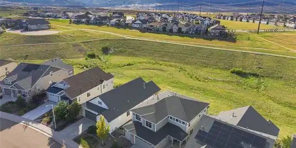 Image 2: Wideview of neighborhood Image 2: Wideview of neighborhood