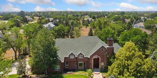 Image 2: Picturesque Luxury Custom Home! Image 2: Picturesque Luxury Custom Home!