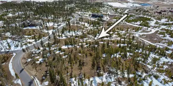 Image 4: 1346 Golf Course CircleThis lot is not just a piece of land; it's a canvas for your dream home in a vibrant outdoor community.