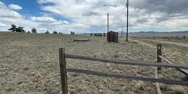Image 3: Partially Fenced 12 Acres