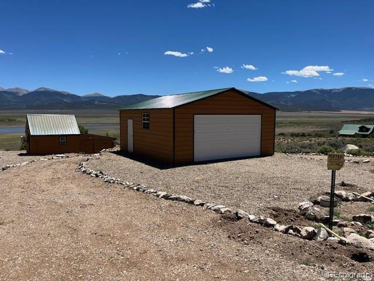 Image 2: New metal sided garage