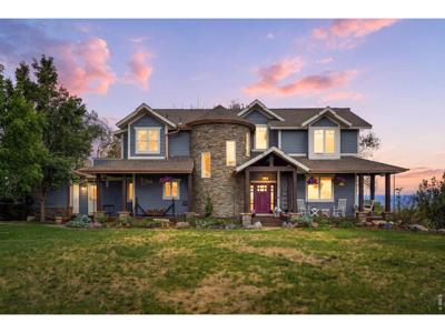 871 Bluebird Ln