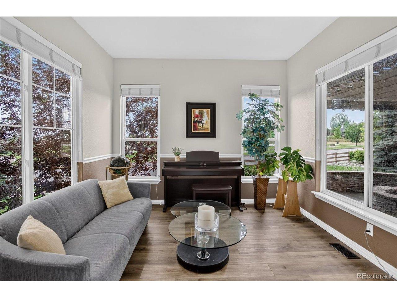 Image 2: Front living room Image 2: Front living room