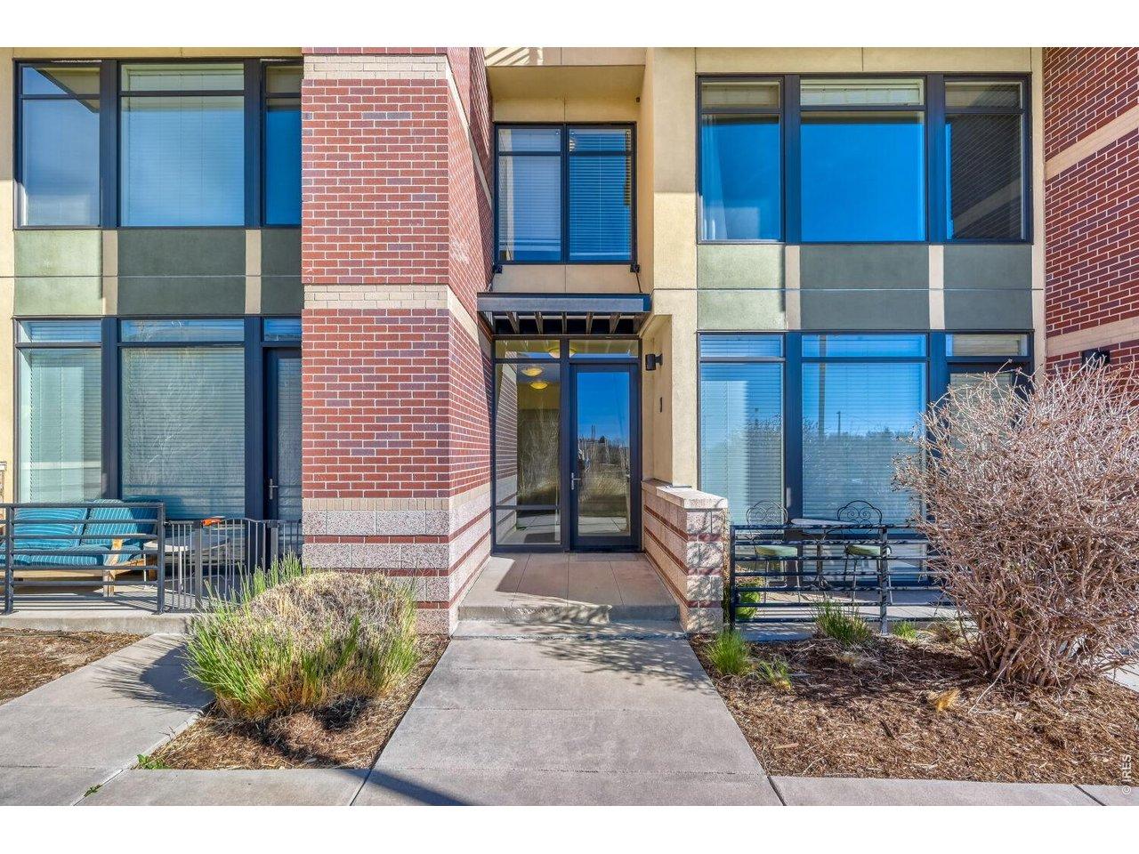 Image 2: Front entry Image 2: Front entry