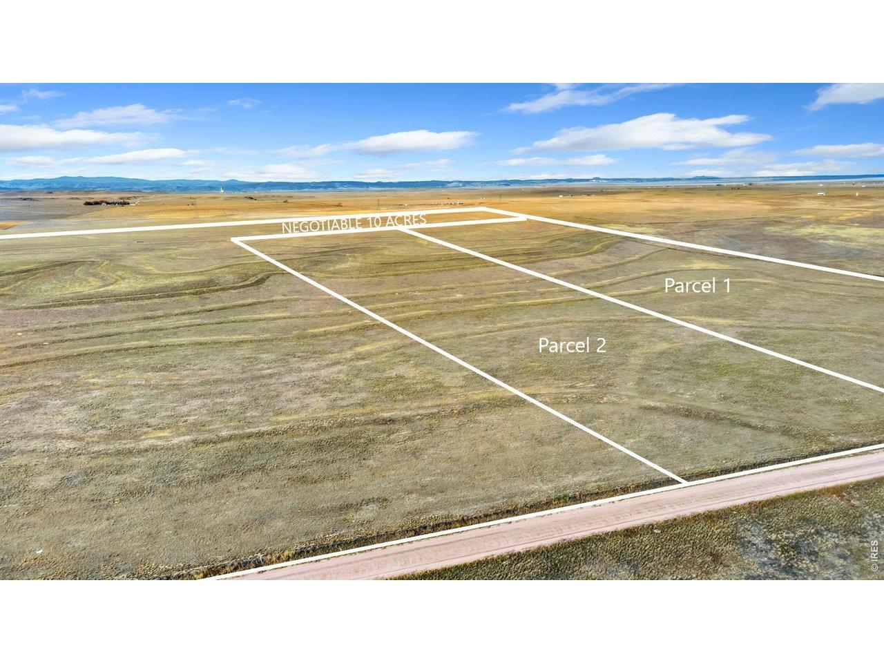 Image 4: Adjacent 35-acre lot is also available for purchase. Lot lines are approximate