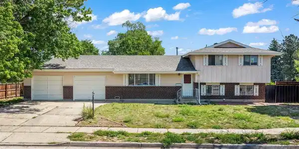 2712 Arlington Dr