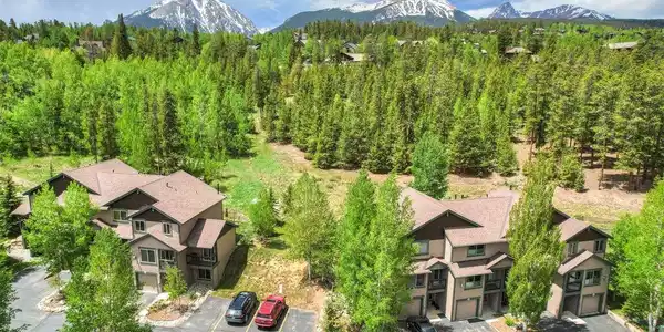 285 Kestrel Ln