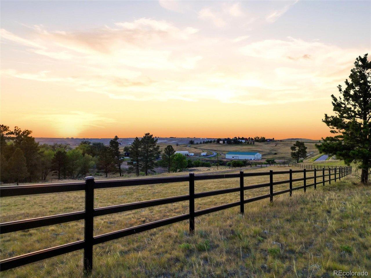 Image 4: Sunset mountain views with fencing install Image 4: Sunset mountain views with fencing install