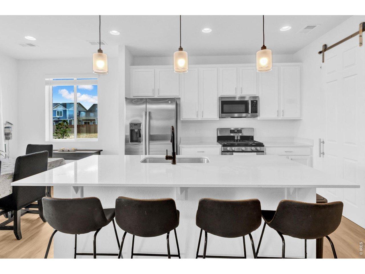 Image 2: Kitchen Image 2: Kitchen