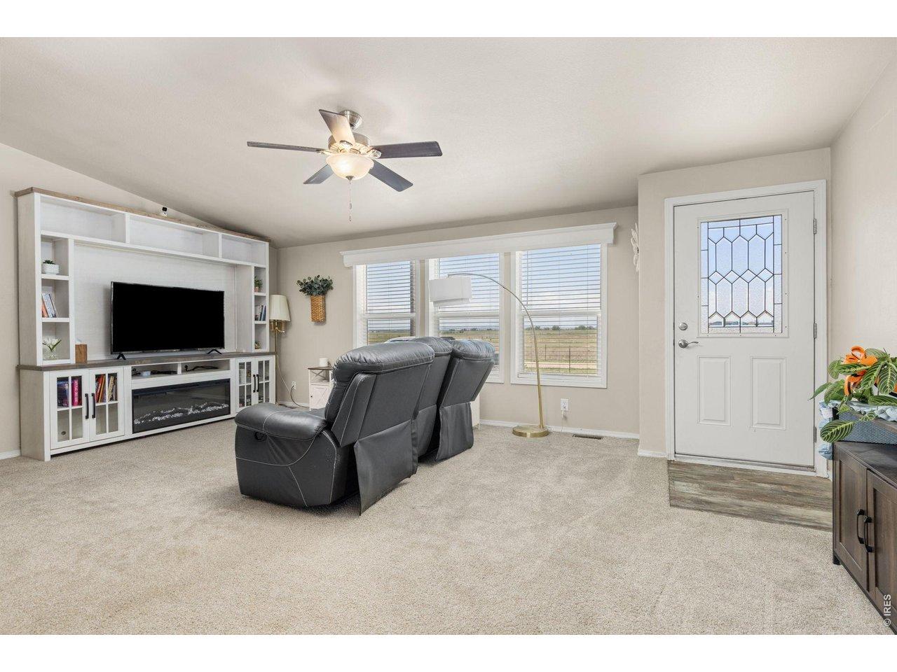Image 2: Featuring Vaulted Ceilings and Premium Finishes Image 2: Featuring Vaulted Ceilings and Premium Finishes