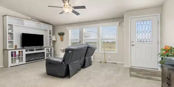 Image 2: Featuring Vaulted Ceilings and Premium Finishes Image 2: Featuring Vaulted Ceilings and Premium Finishes