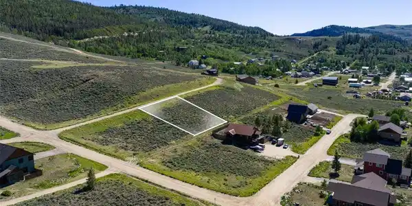 Image 2: Aerial - Markers and outlines are to give a general idea of the property location and are not to be relied upon. Image 2: Aerial - Markers and outlines are to give a general idea of the property location and are not to be relied upon.