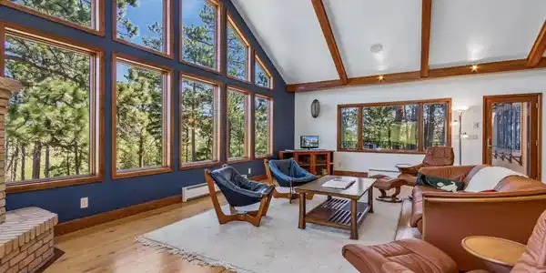 Image 4: Amazing Living room rich with European Design Image 4: Amazing Living room rich with European Design