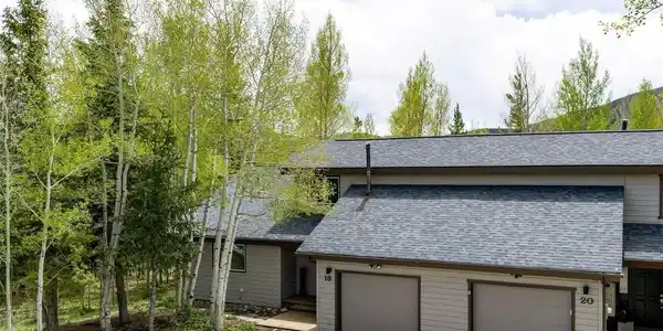 18 Hawn Dr