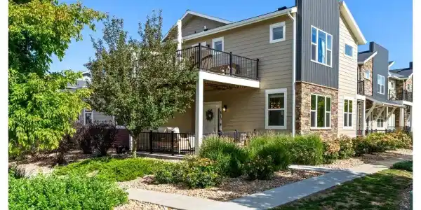 813 Grandview Mdws Dr