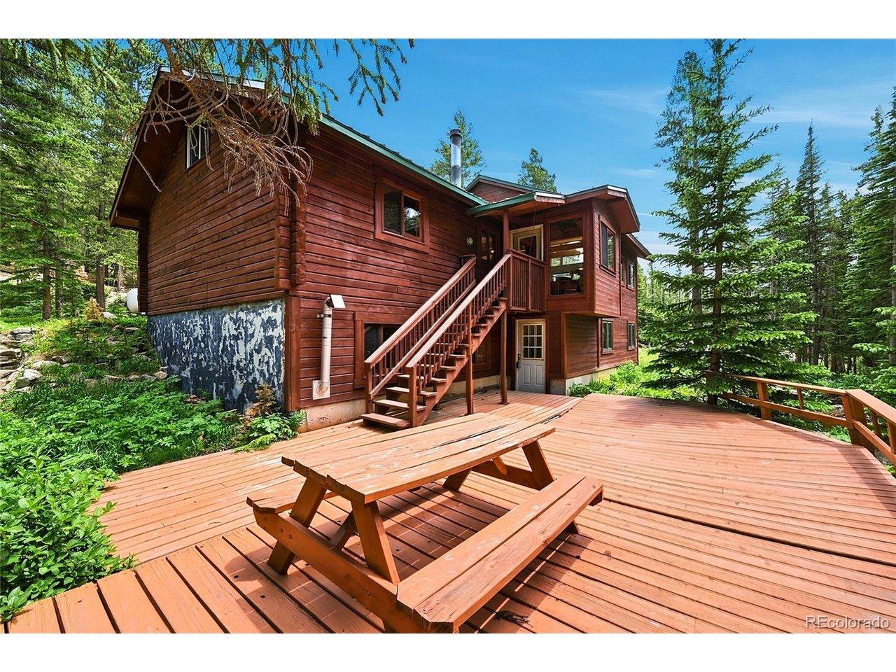 Image 3: Backyard Peace and Quiet overlooking Silver Creek. Image 3: Backyard Peace and Quiet overlooking Silver Creek.
