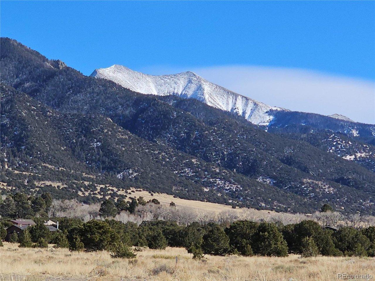Image 1: Views from the property looking towards the Mountains Image 1: Views from the property looking towards the Mountains