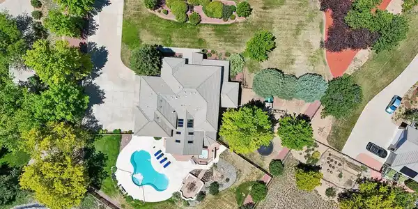 Image 4: Amazing arial views of the property Image 4: Amazing arial views of the property