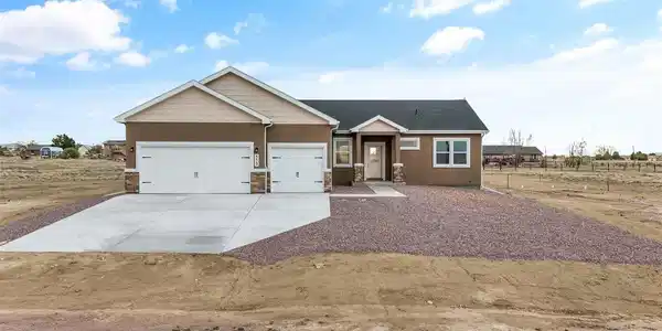 353 S Ashford Dr