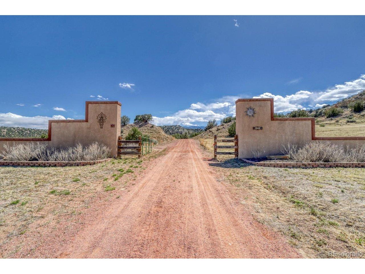 Image 1: Gated Entrance Image 1: Gated Entrance