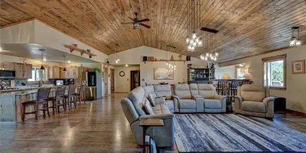 Image 2: Great room