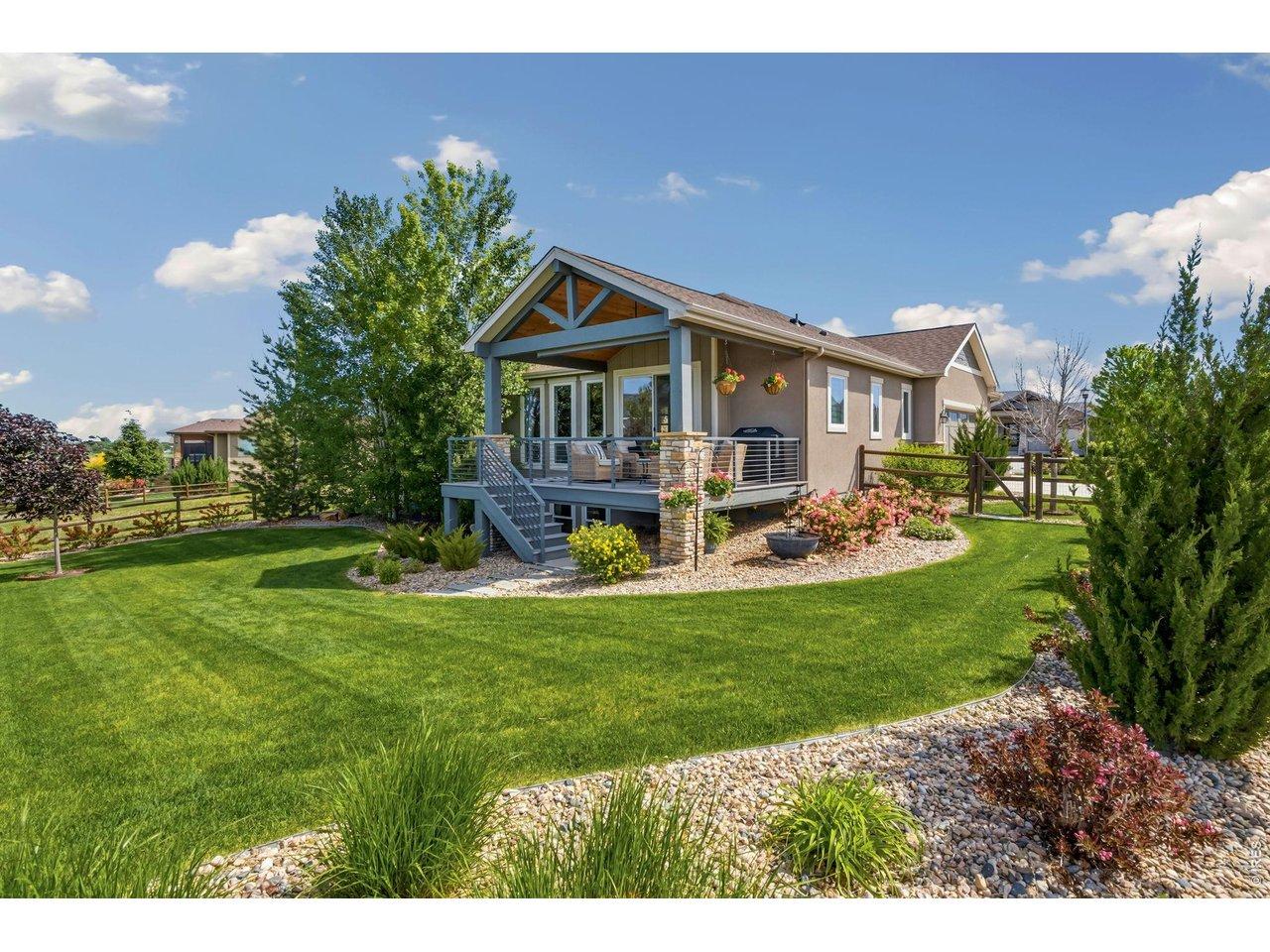 Image 2: Private, Beautifully Landscaped Yard Image 2: Private, Beautifully Landscaped Yard