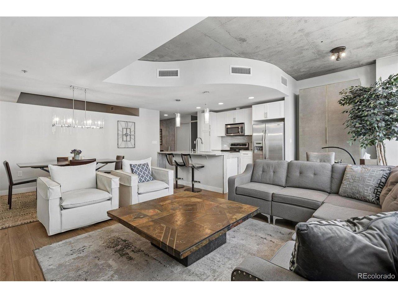 Image 2: Living room area