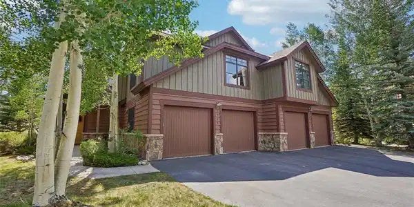 Image 2: Duplex Home