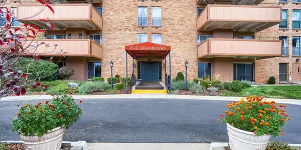 Image 4 Image 4