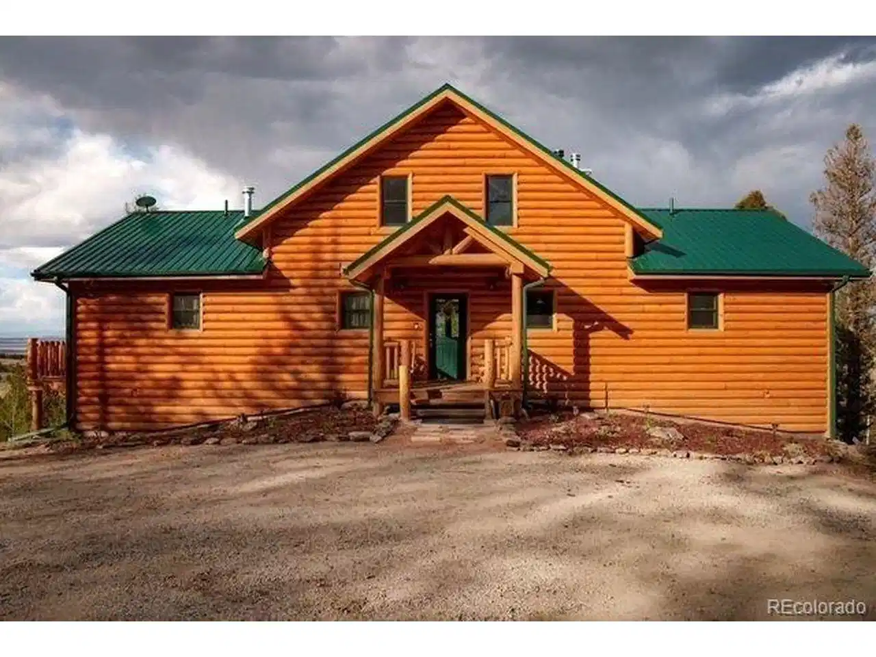 Image 1: Front of Home Image 1: Front of Home