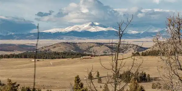 Image 2: Amazing Views Image 2: Amazing Views