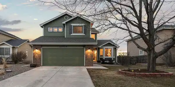 21920 E Powers Dr
