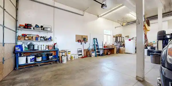 Image 3: Workshop Image 3: Workshop