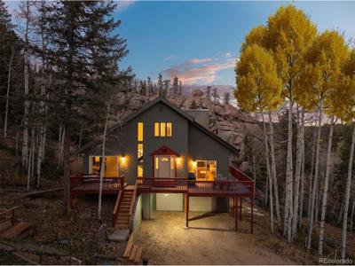 32351 Lodgepole Dr