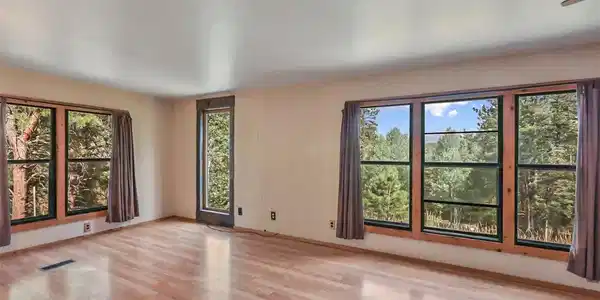 Image 4 Image 4