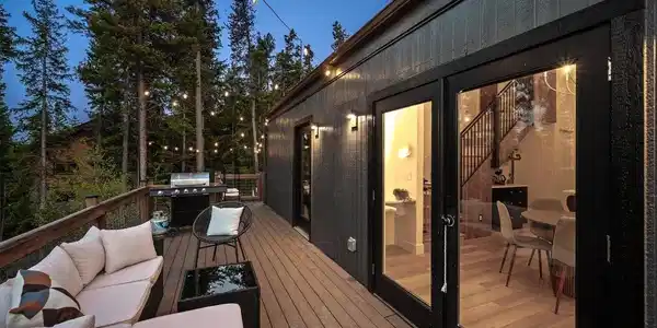 Image 2: Relaxation and ambiance surrounded by nature Image 2: Relaxation and ambiance surrounded by nature
