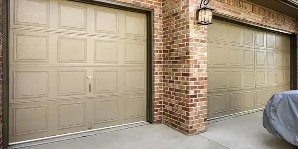 Image 3: 02 3 Car Garage Image 3: 02 3 Car Garage