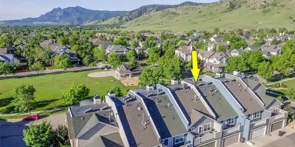 Image 2: Gorgeous South-facing Flatiron VIEWS! Image 2: Gorgeous South-facing Flatiron VIEWS!