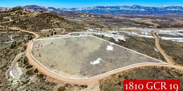 Image 2: Aerial - Markers and outlines are to give a general idea of the property location and are not to be relied upon. Image 2: Aerial - Markers and outlines are to give a general idea of the property location and are not to be relied upon.