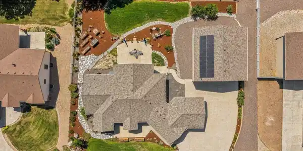 Image 4: Paid solar! Image 4: Paid solar!