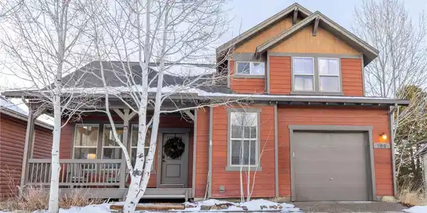 109 Deer Track Ct
