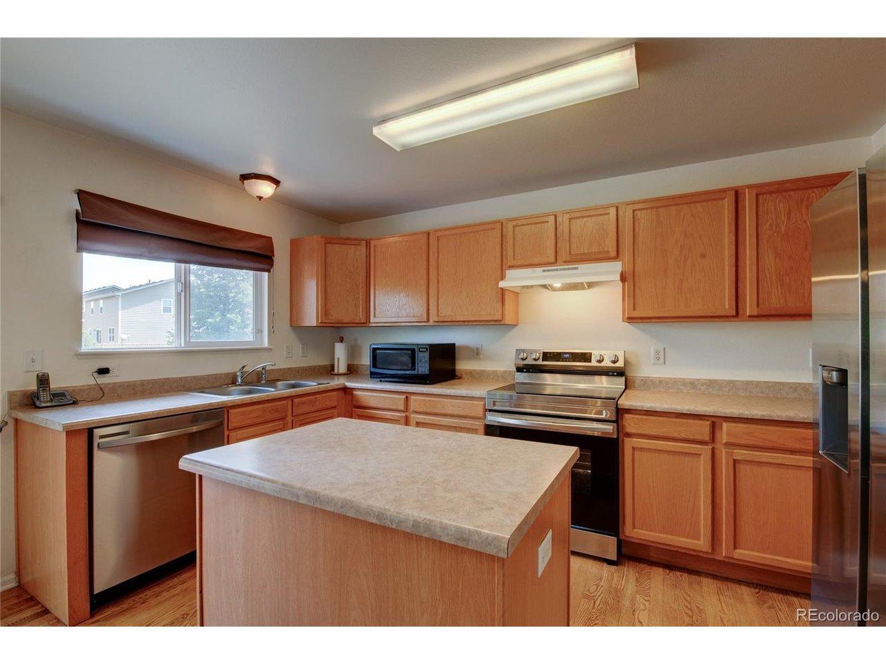 Image 3: KITCHEN Image 3: KITCHEN