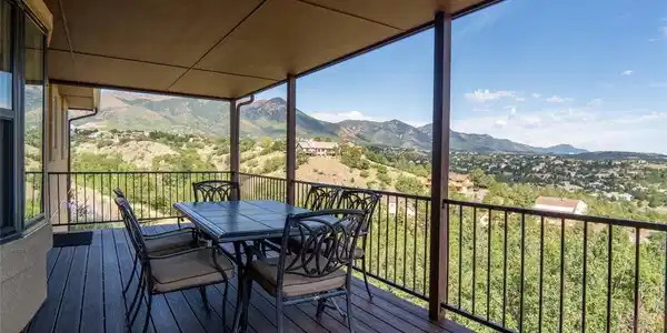 Image 4: Covered balcony Image 4: Covered balcony